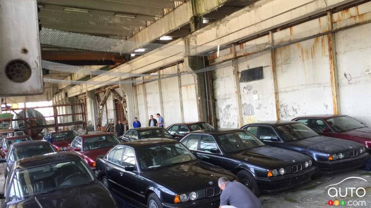 11 Never-Driven 1994 BMW E34s Found in Bulgarian Warehouse